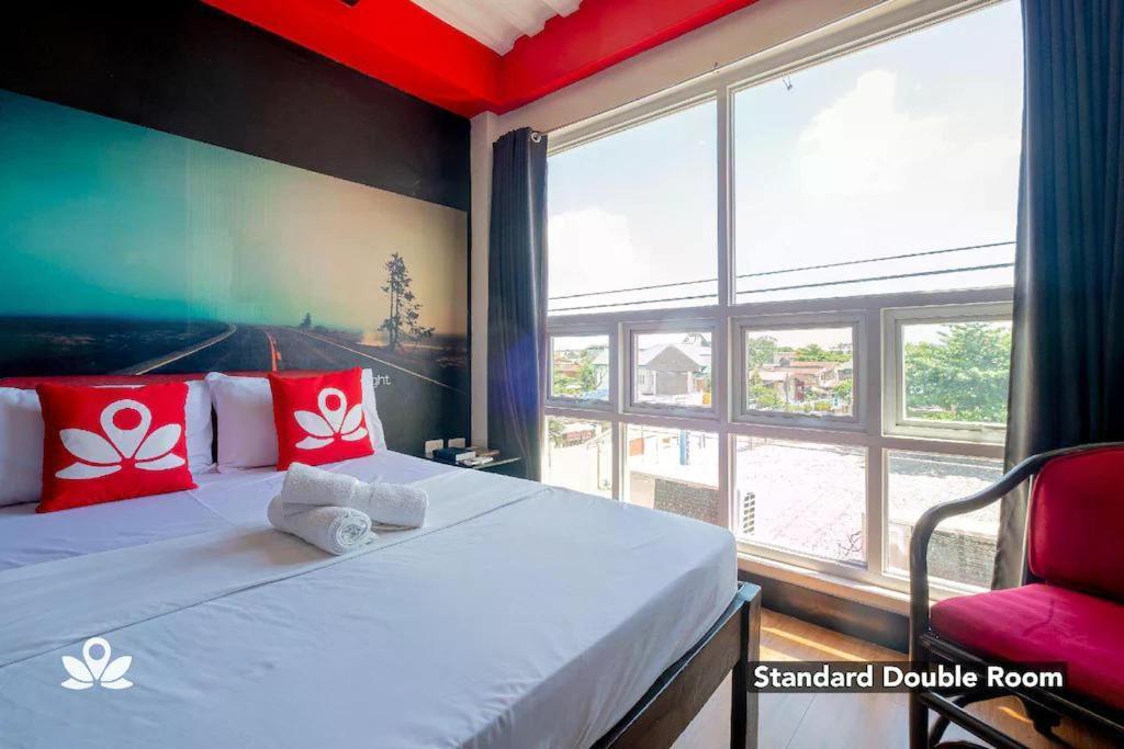 Sabel Travelers Inn Laoag Exteriér fotografie